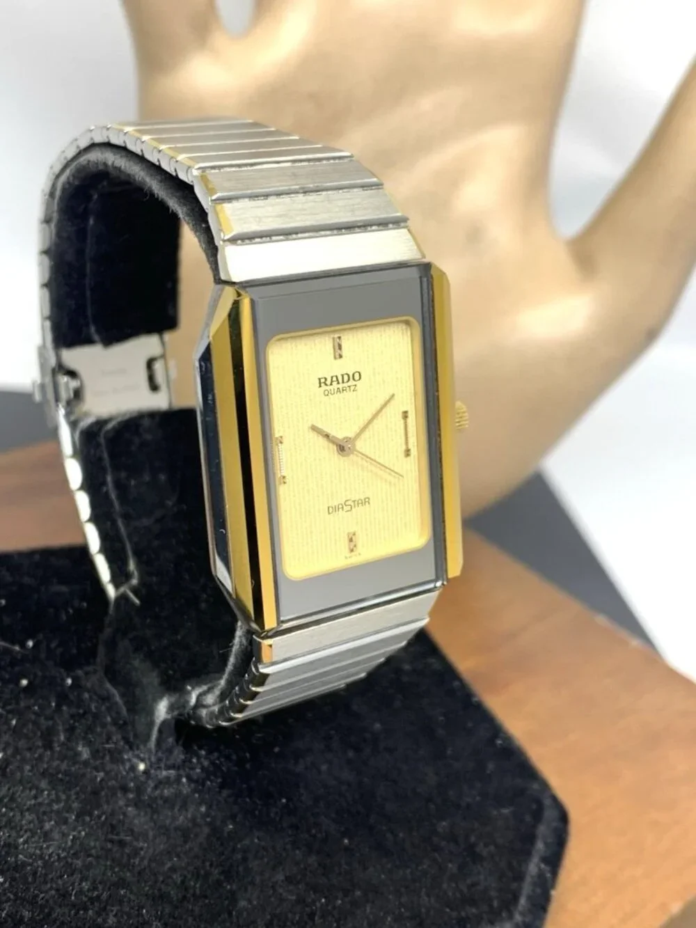 Rado Unisex Watch 110-0201 Diastar Swiss Quartz Vintage 2-Tone Steel Tank 27.5mm